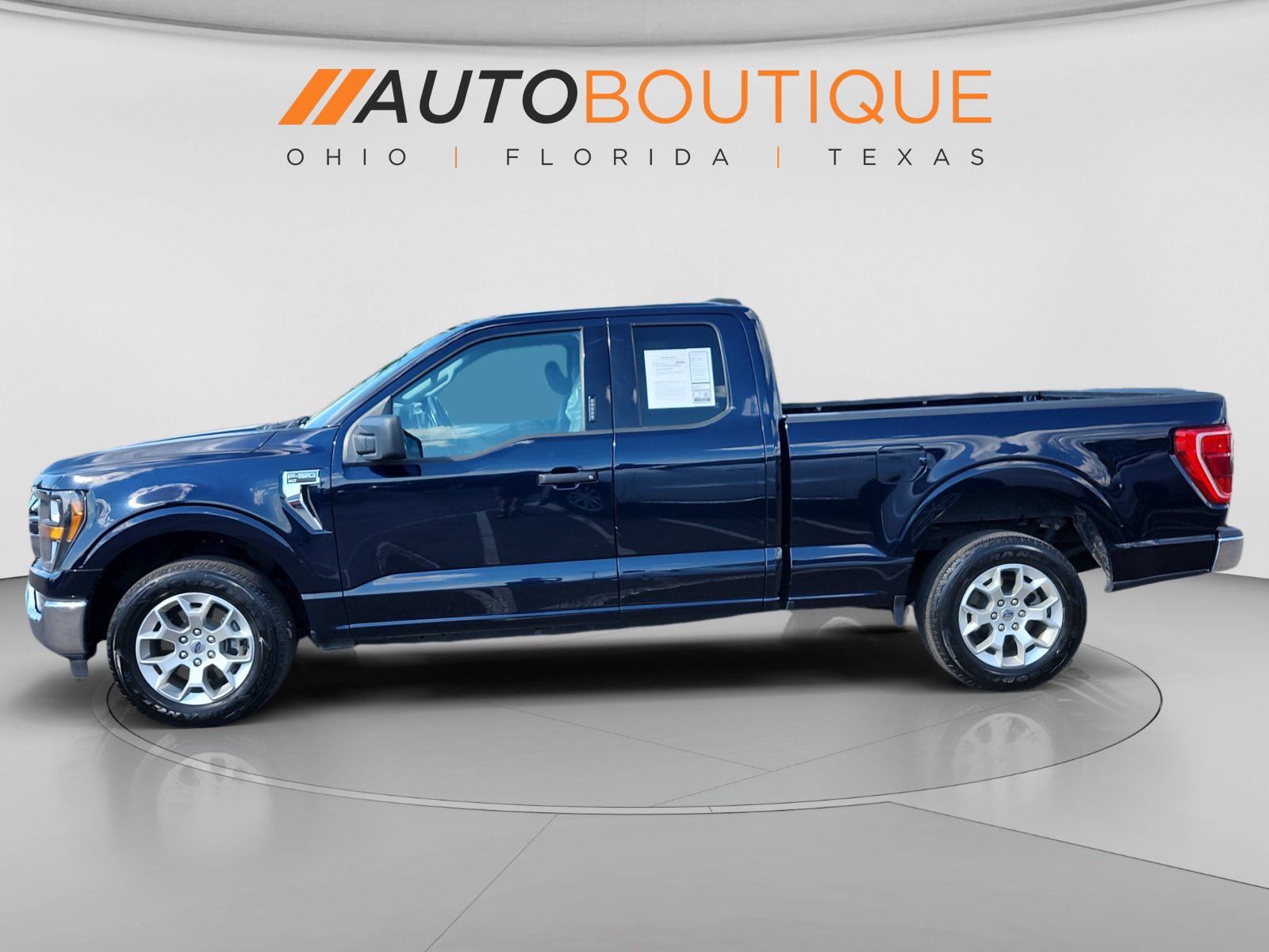 Used 2023 Ford F150 XLT w/ Equipment Group 301A Mid RWD image 2