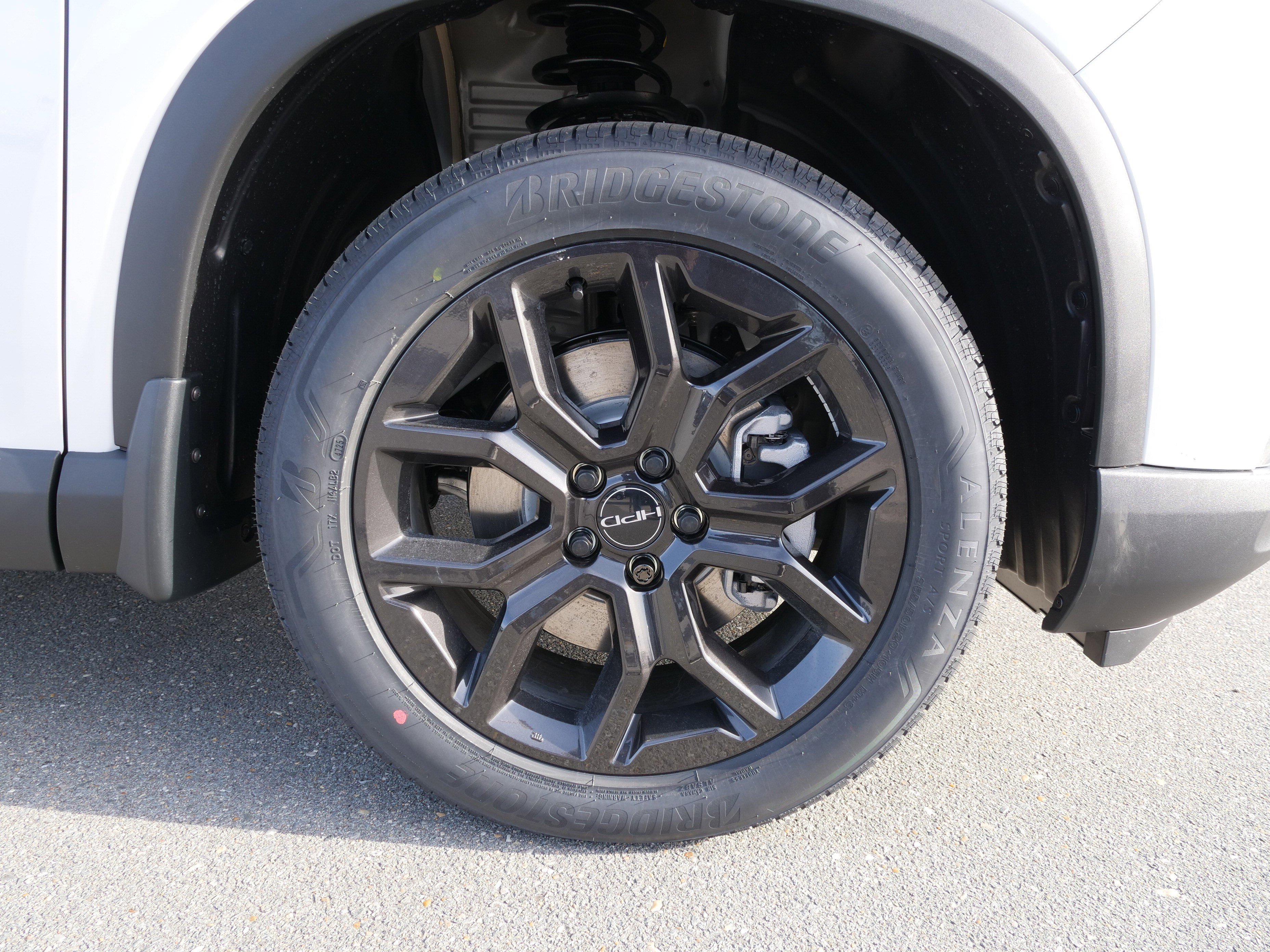 New 2025 Honda Pilot Touring image 10