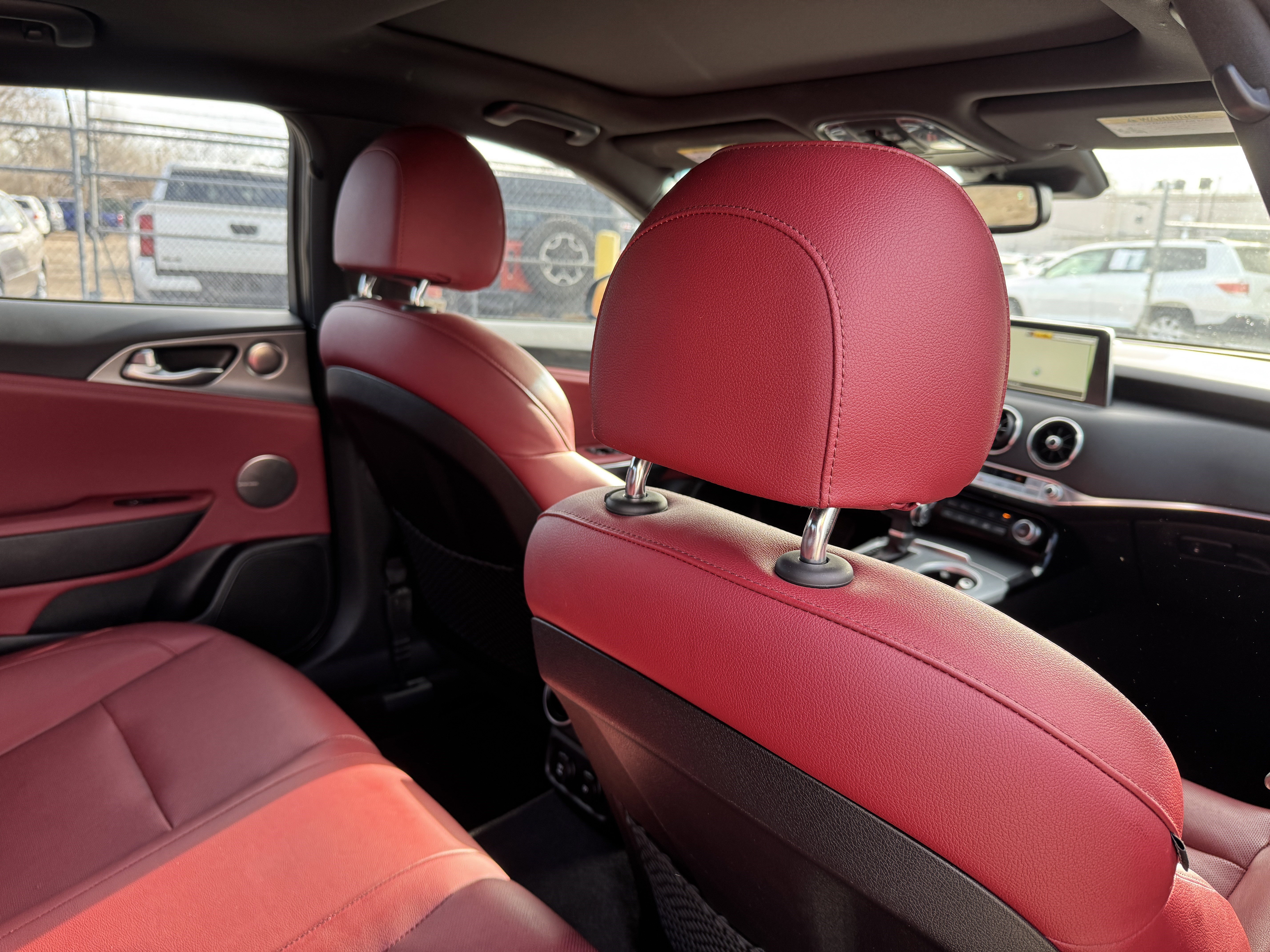 Used 2018 Kia Stinger GT1 image 18