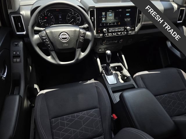 Used 2025 Nissan Frontier SV RWD image 14