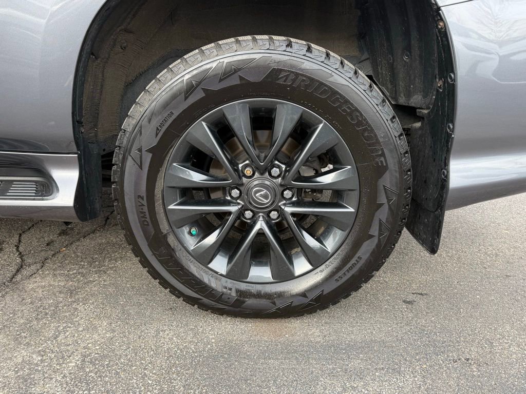 Used 2021 Lexus GX 460 Premium w/ Premium Package image 28