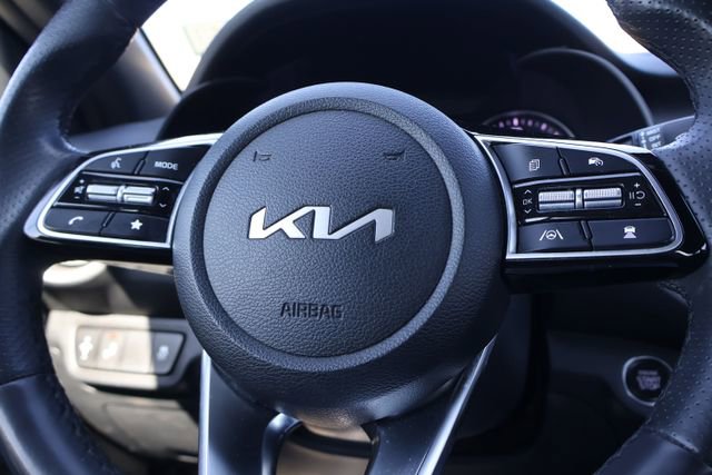 Used 2024 Kia Forte GT-Line image 12