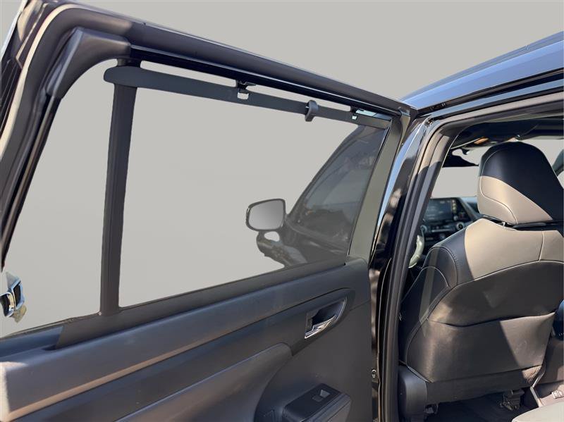 Used 2021 Toyota Highlander XSE FWD image 31
