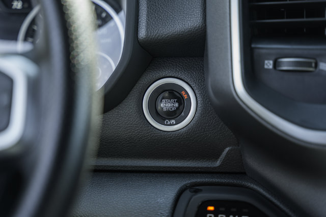 New 2026 RAM 1500 Express AWD/4WD image 35