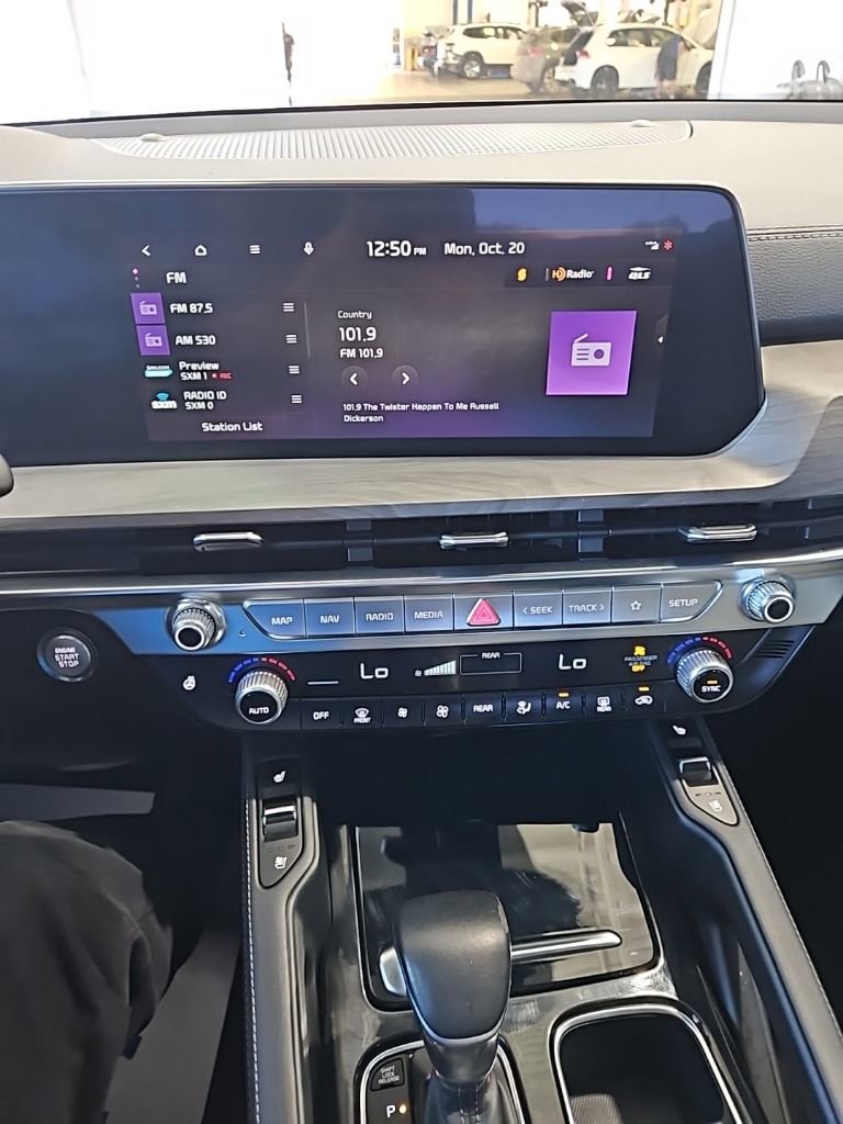 Used 2023 Kia Telluride SX X-Line image 31