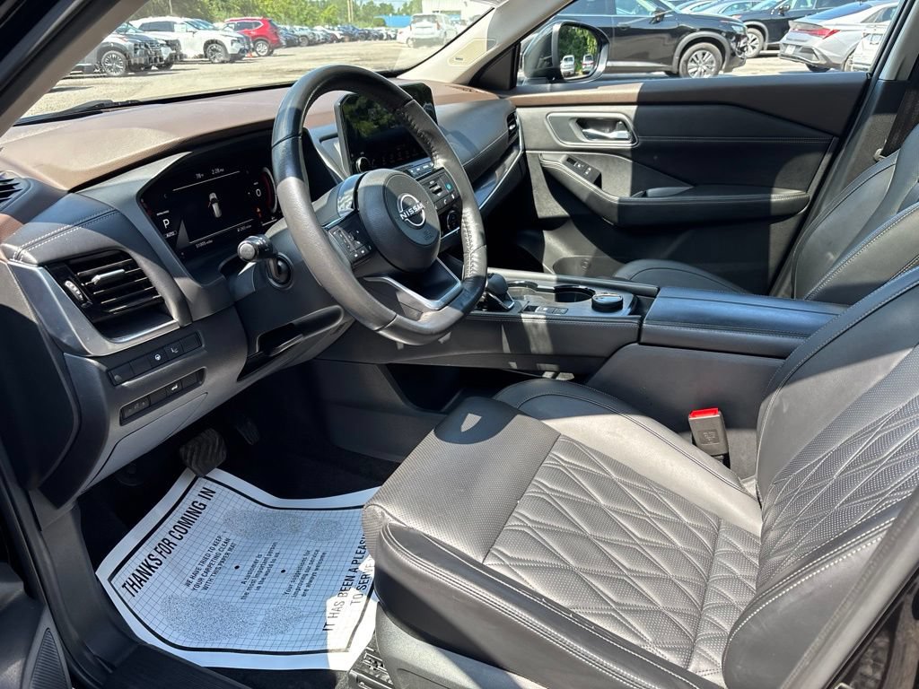 Certified 2023 Nissan Rogue Platinum w/ Platinum Premium Package AWD/4WD image 9