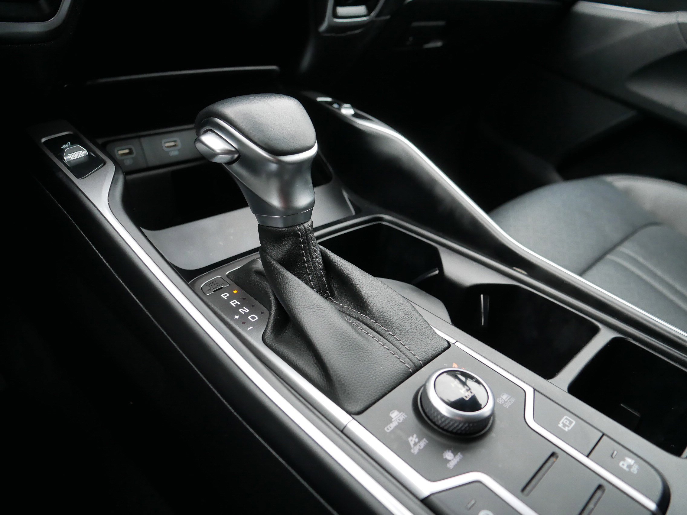 Certified 2022 Kia Sorento S image 24