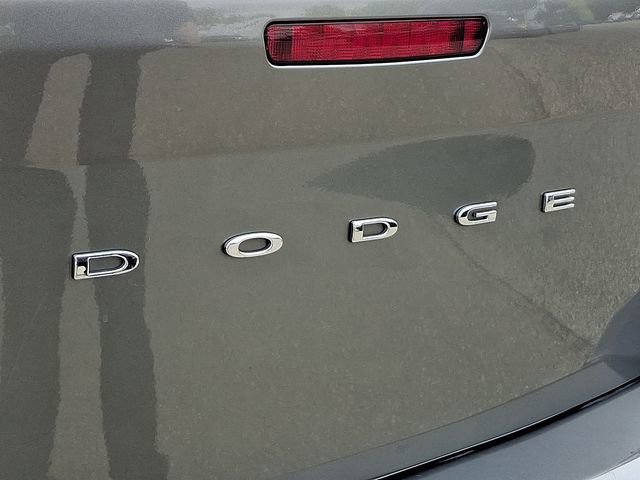 Used 2013 Dodge Avenger SXT w/ Cold Weather Group FWD image 31