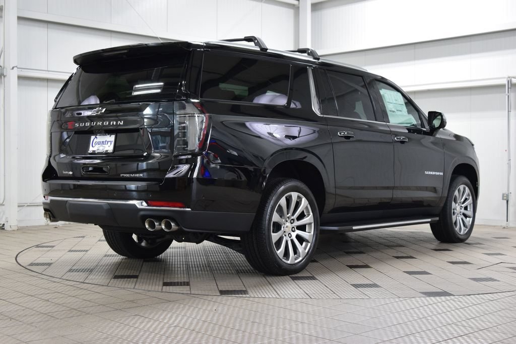 New 2026 Chevrolet Suburban Premier AWD/4WD image 8