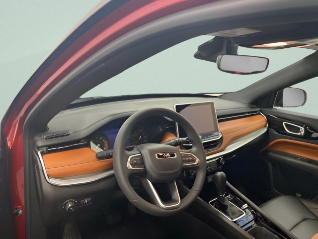 Used 2025 Jeep Compass Limited AWD/4WD image 7