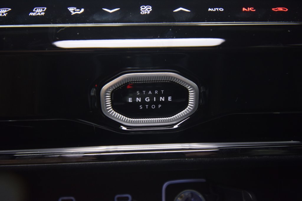 New 2027 Jeep Grand Cherokee L Limited AWD/4WD image 23