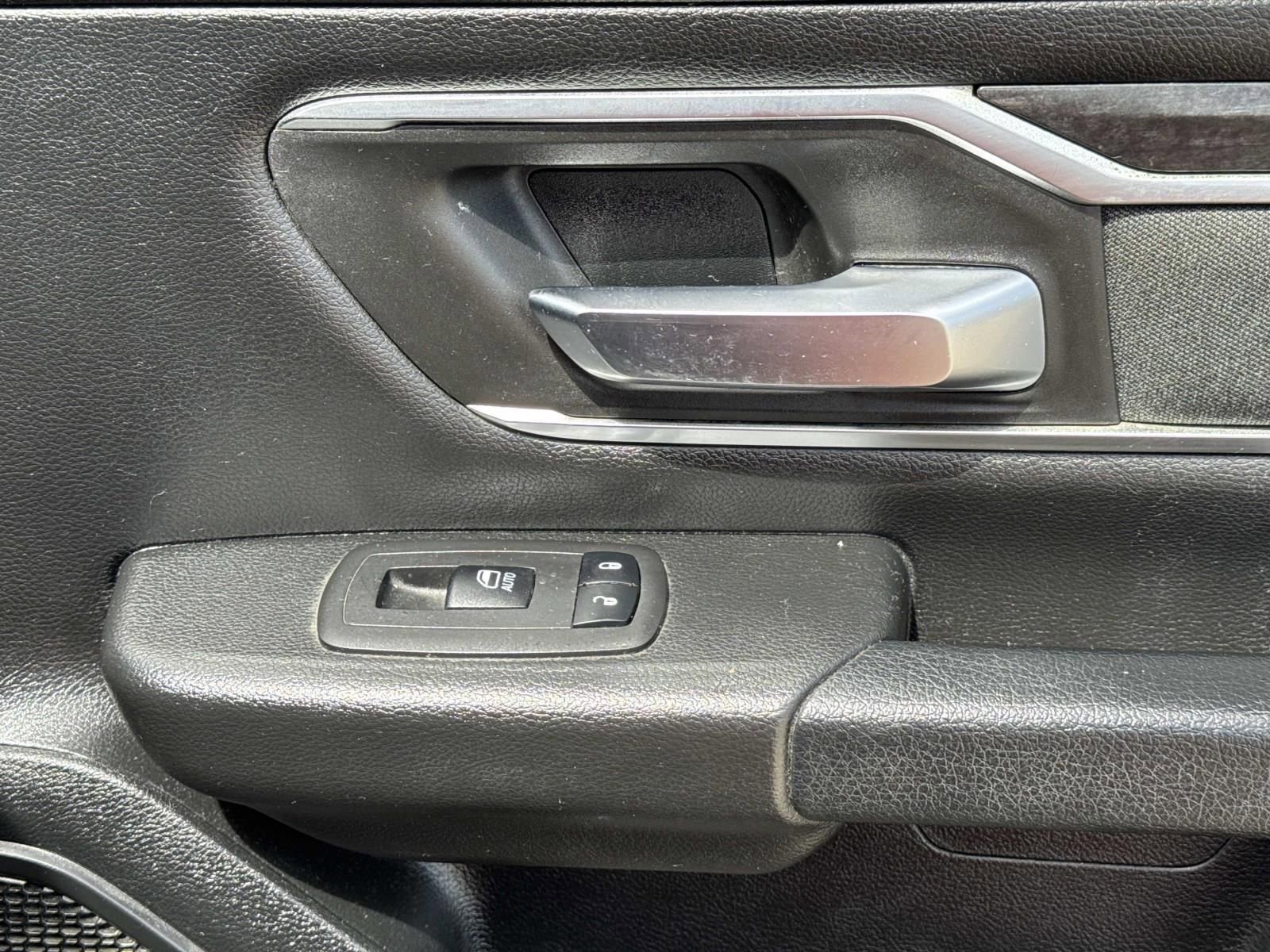 Used 2019 RAM 1500 Big Horn image 15