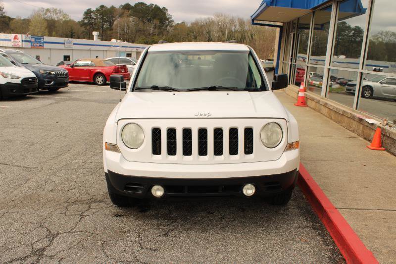 Used 2014 Jeep Patriot Sport FWD image 2