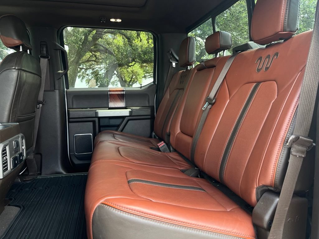 Used 2019 Ford F250 King Ranch w/ King Ranch Ultimate Package AWD/4WD image 12