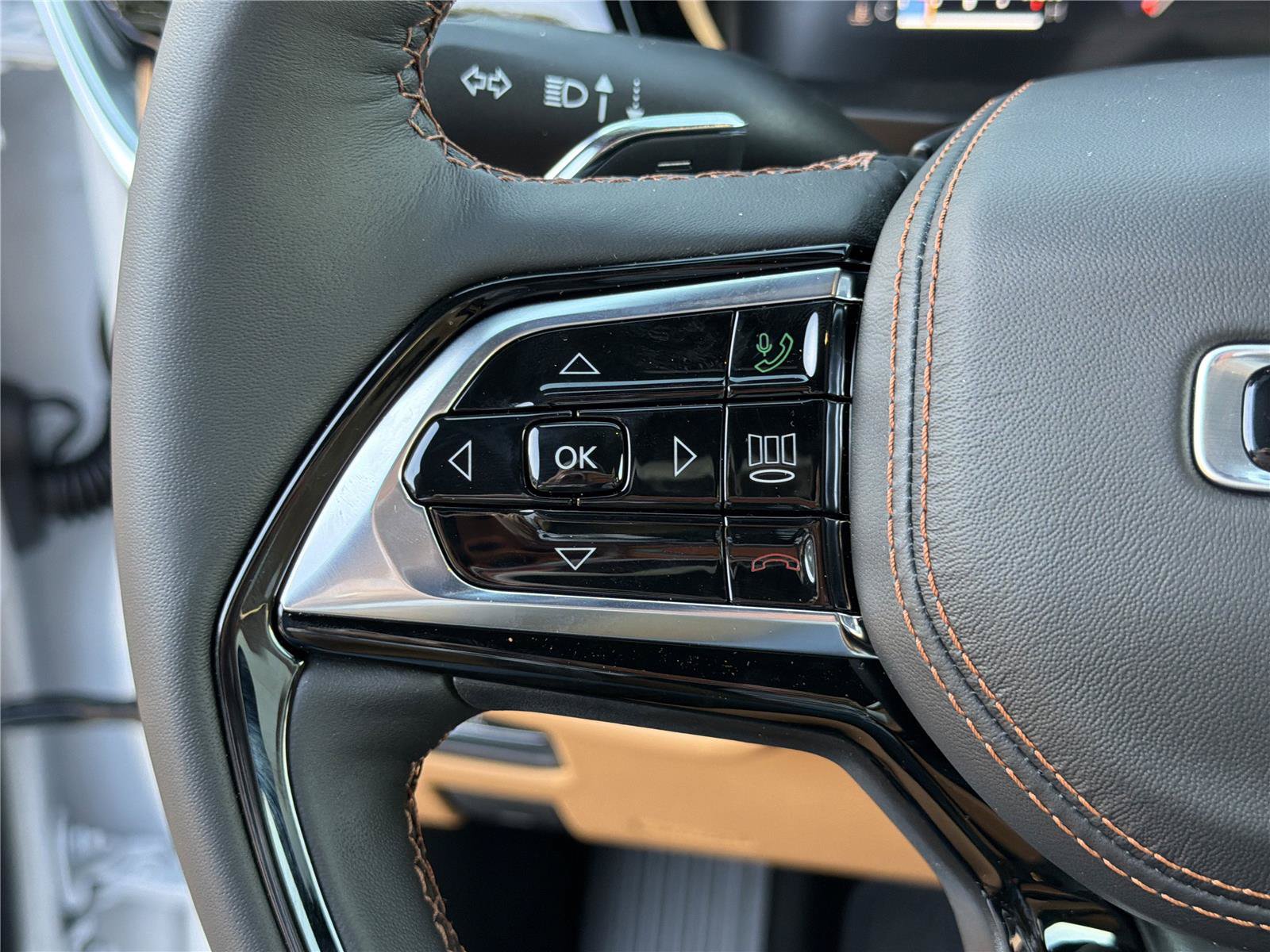 New 2026 Jeep Grand Cherokee Summit AWD/4WD image 26