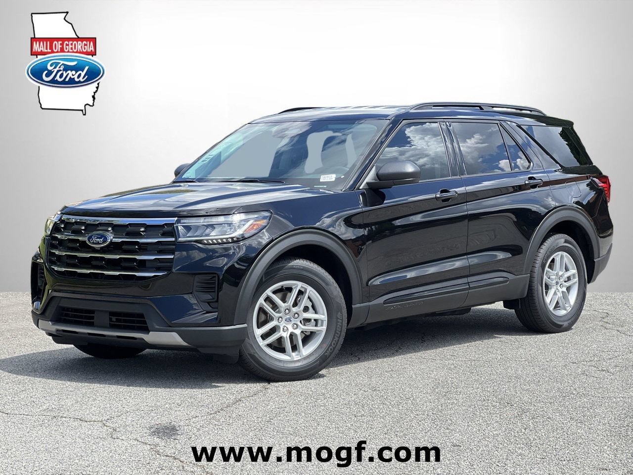 New 2026 Ford Explorer Active RWD image 1