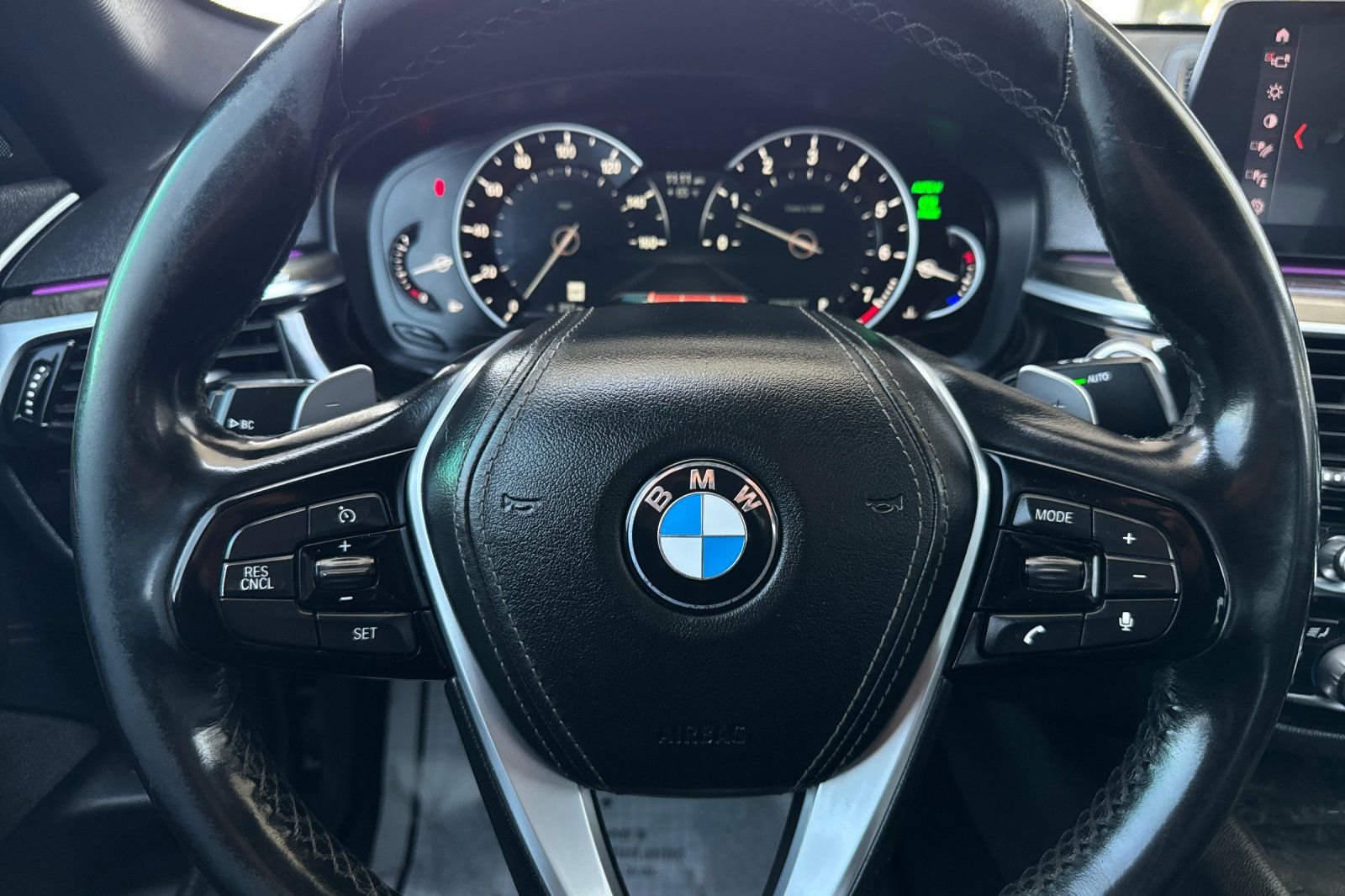 Used 2019 BMW 530i w/ Convenience Package RWD image 23