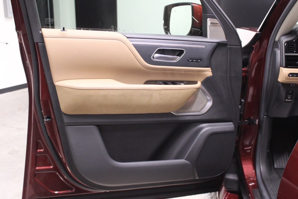 New 2025 INFINITI QX80 Sensory w/ Exterior Package AWD/4WD image 18