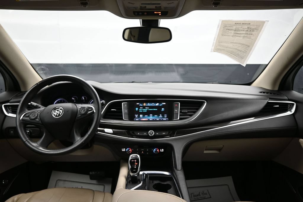 Used 2018 Buick Enclave Essence AWD/4WD image 13
