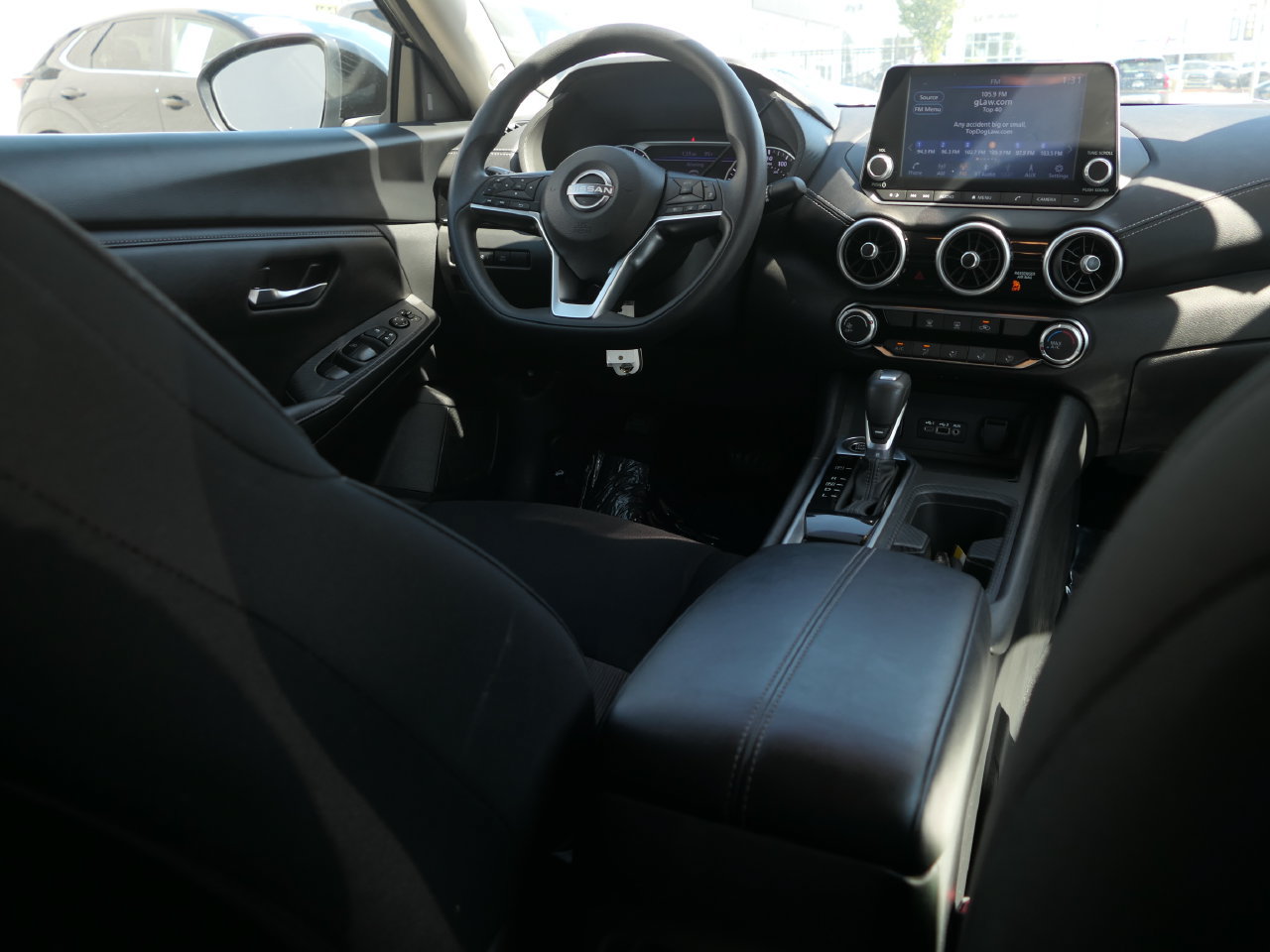 Used 2024 Nissan Sentra SV FWD image 24