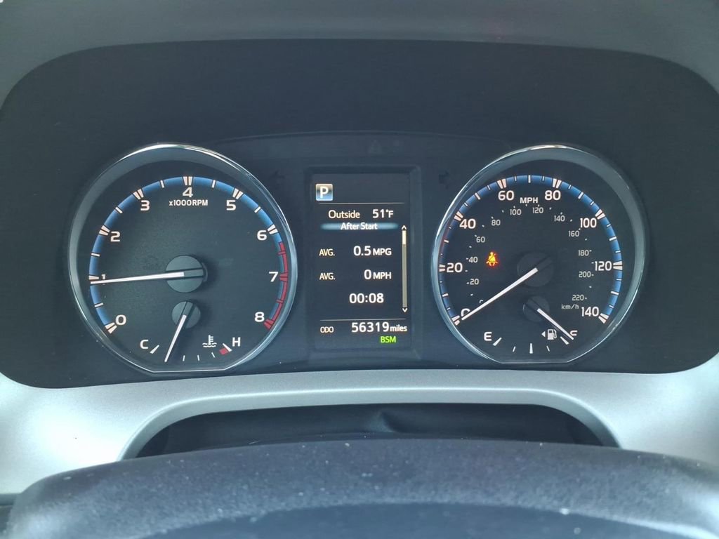 Used 2018 Toyota RAV4 Limited image 21