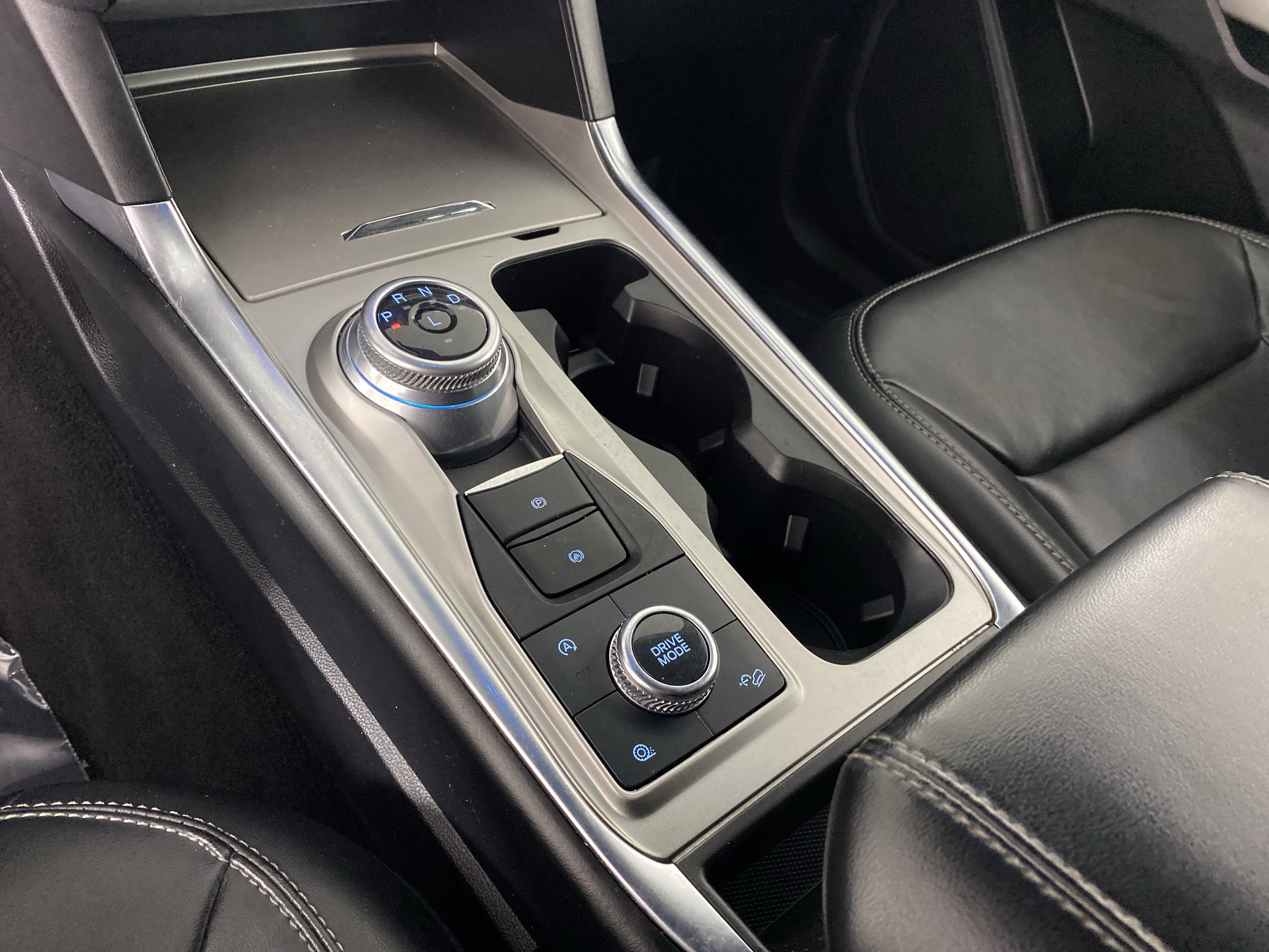 Used 2021 Ford Explorer XLT w/ Equipment Group 202A image 36