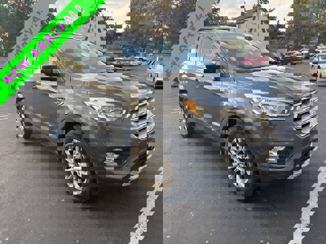 Certified 2019 Ford Escape SE