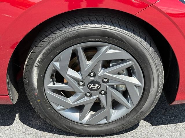 Used 2024 Hyundai Elantra SEL FWD image 29