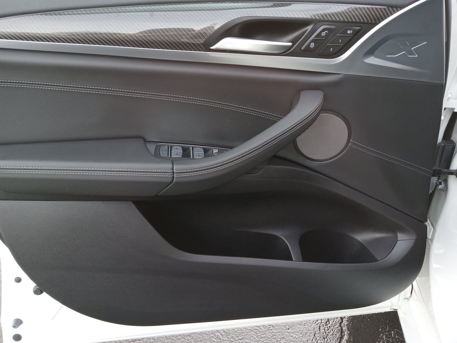 Used 2021 BMW X3 M40i w/ Premium Package image 9