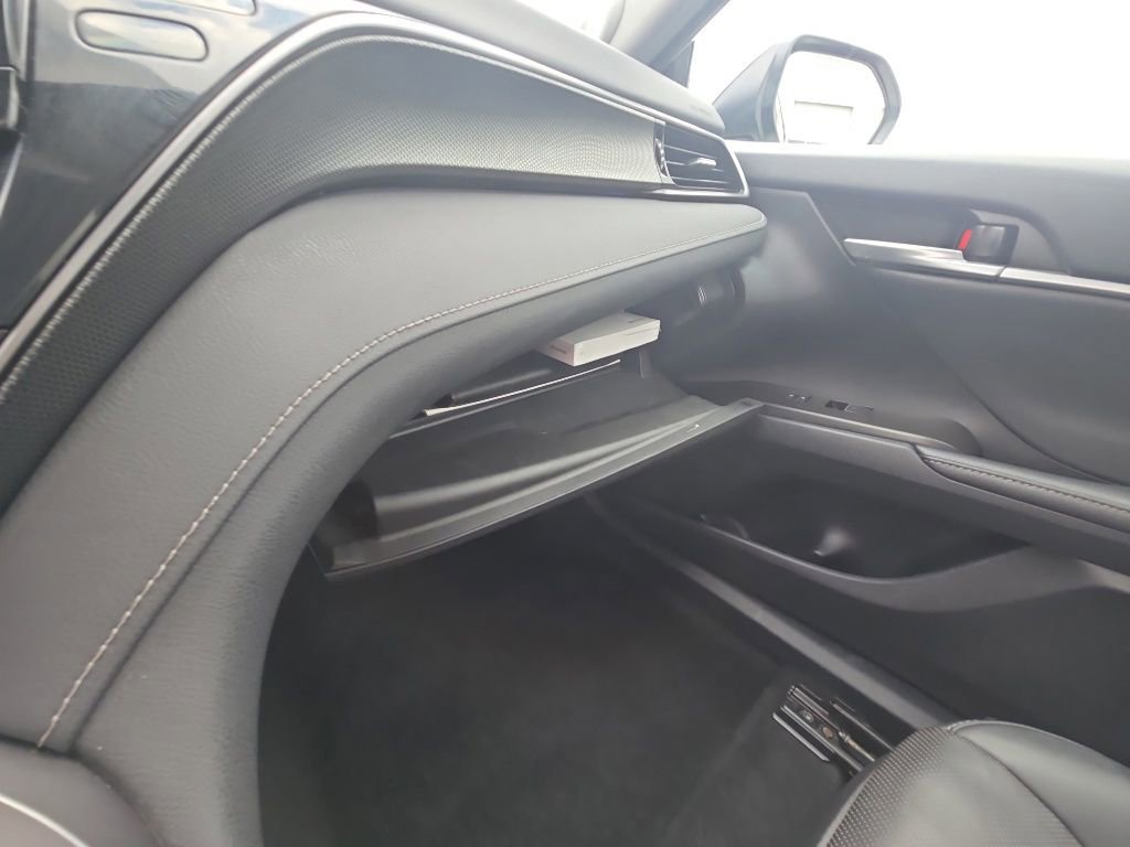 Used 2023 Toyota Camry XSE w/ Navigation Package FWD image 18