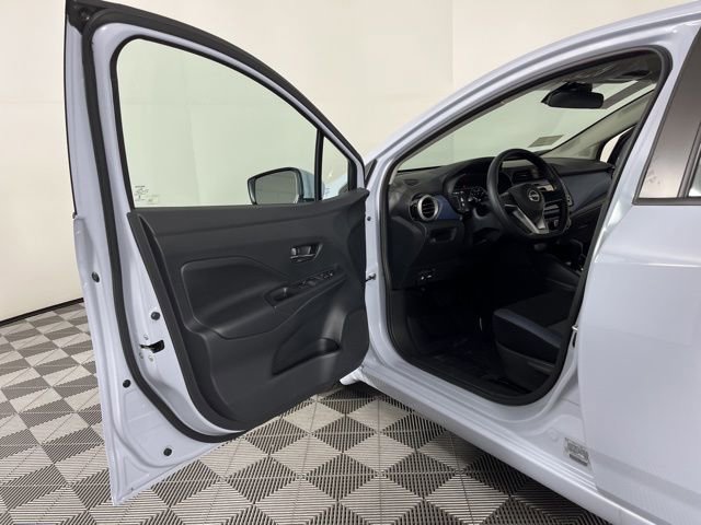 New 2025 Nissan Versa SV w/ Trunk Package image 16