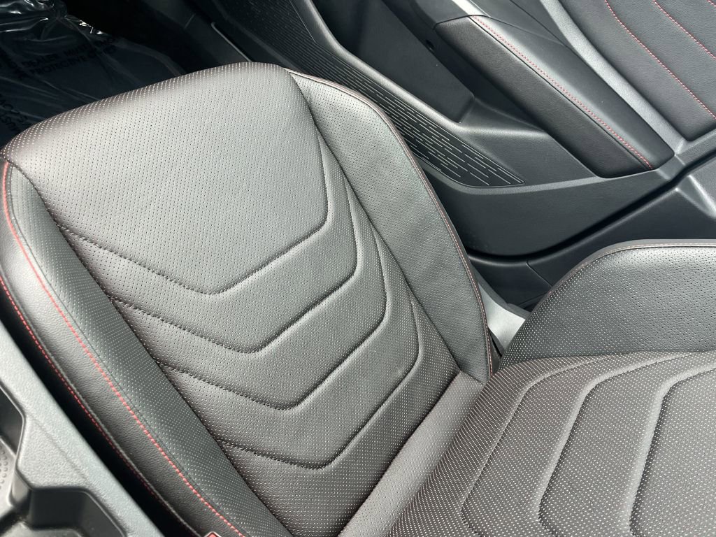 Used 2023 Volkswagen Jetta GLI Autobahn image 30