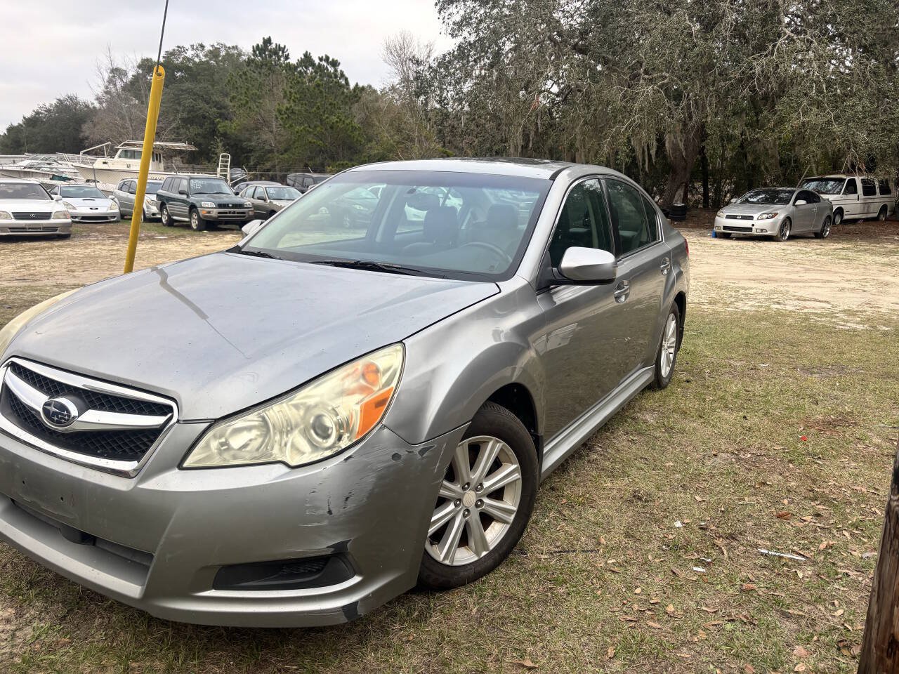 Used 2011 Subaru Legacy 2.5i Limited AWD/4WD image 3