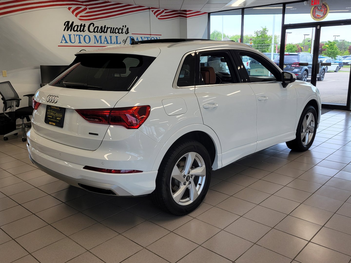 Used 2022 Audi Q3 2.0T Premium w/ Convenience Package AWD/4WD image 4