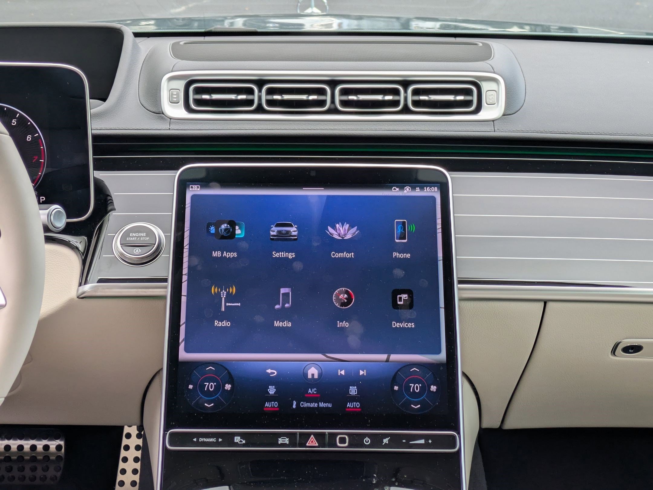 New 2026 Mercedes-Benz S 580 4MATIC Sedan image 30