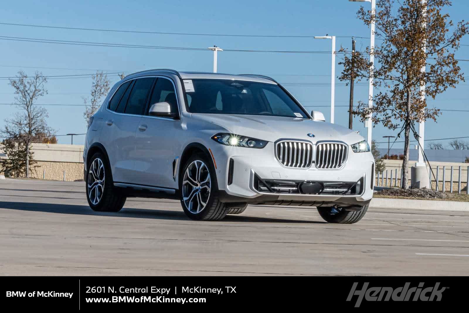 New 2026 BMW X5 xDrive50e w/ Premium Package