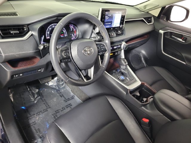 Used 2019 Toyota RAV4 Limited w/ All Weather Liner Package AWD/4WD image 18