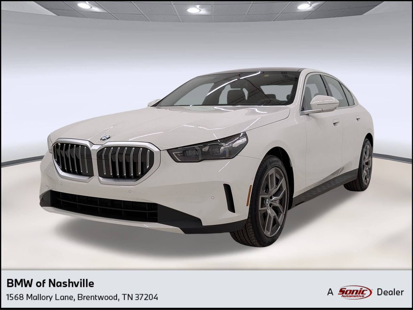 New 2026 BMW 530i w/ Premium Package