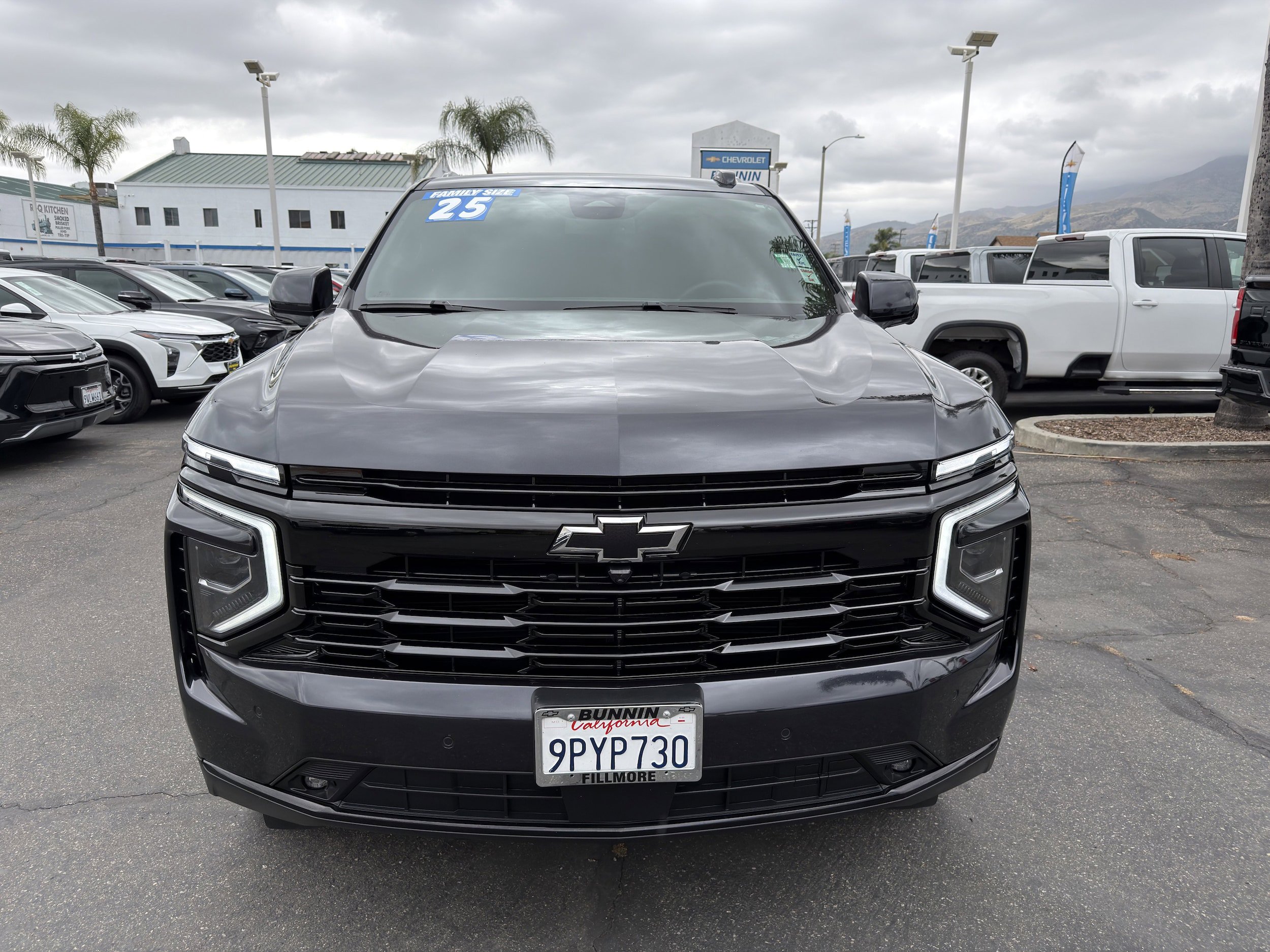 Used 2025 Chevrolet Tahoe RST RWD image 3