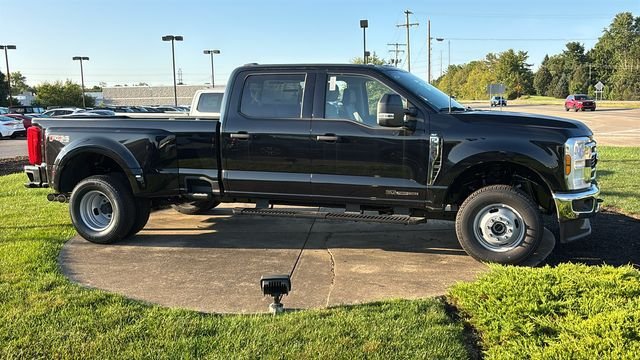 New 2026 Ford F350 XLT AWD/4WD image 24