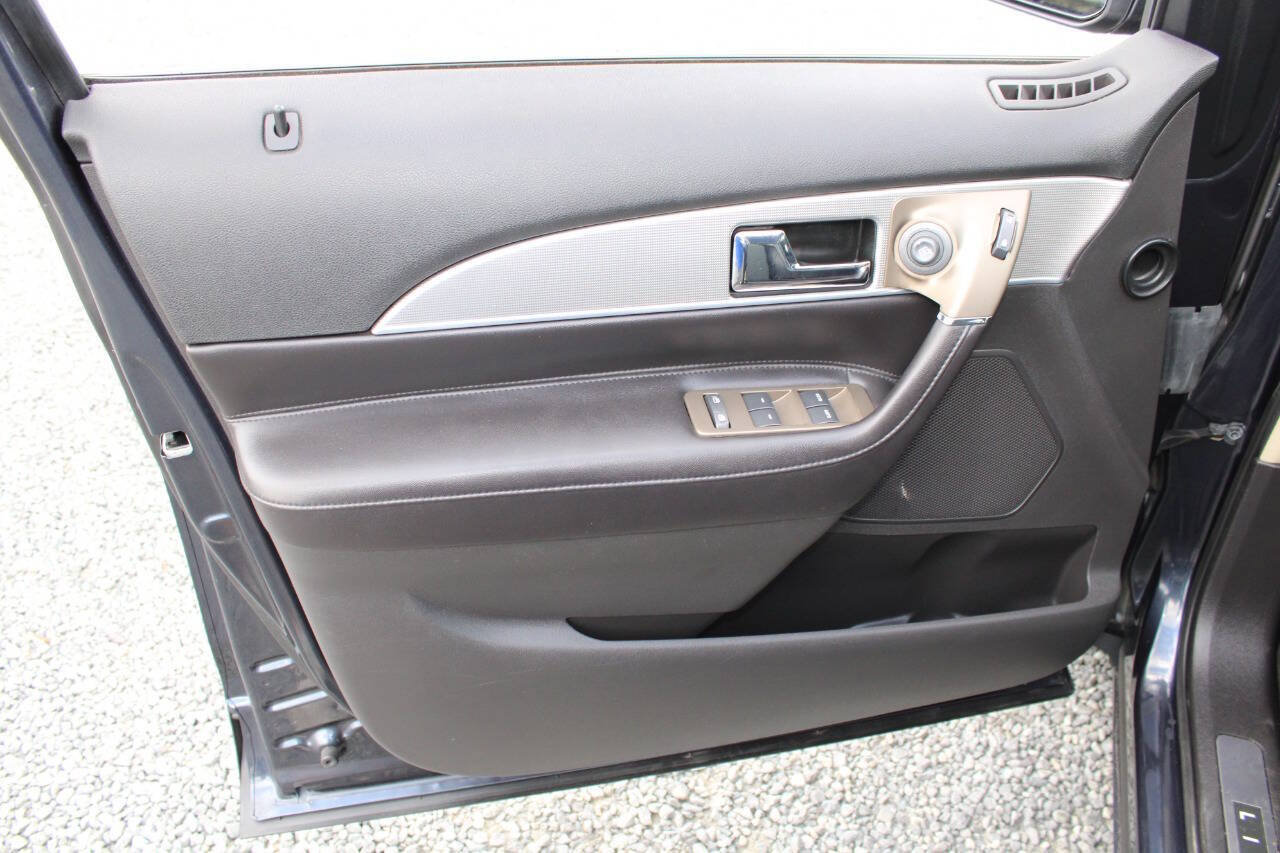 Used 2013 Lincoln MKX AWD image 19
