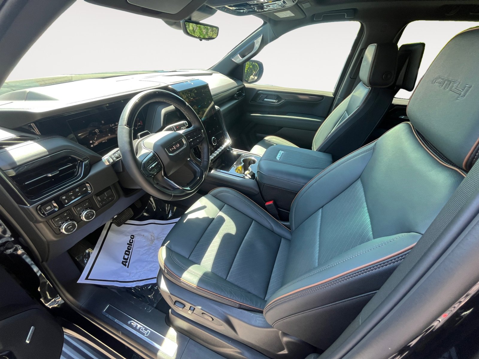 Used 2026 GMC Yukon AT4 w/ AT4 Premium Plus Package image 19