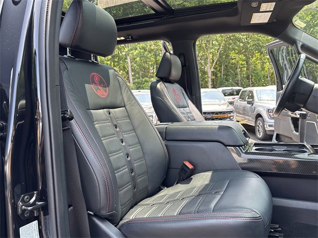 Used 2022 Ford F250 Lariat w/ Lariat Ultimate Package image 25
