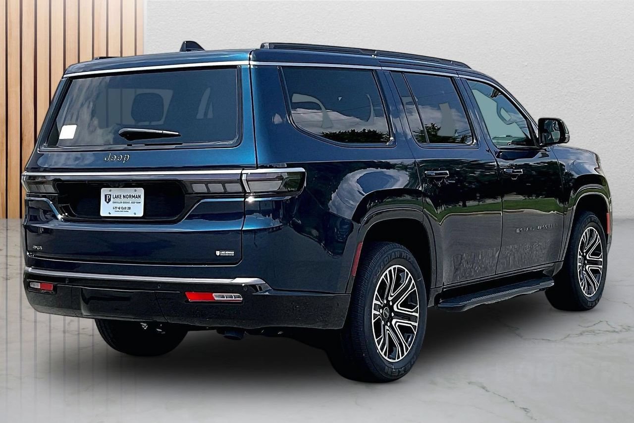 New 2026 Jeep Grand Wagoneer 4WD image 9