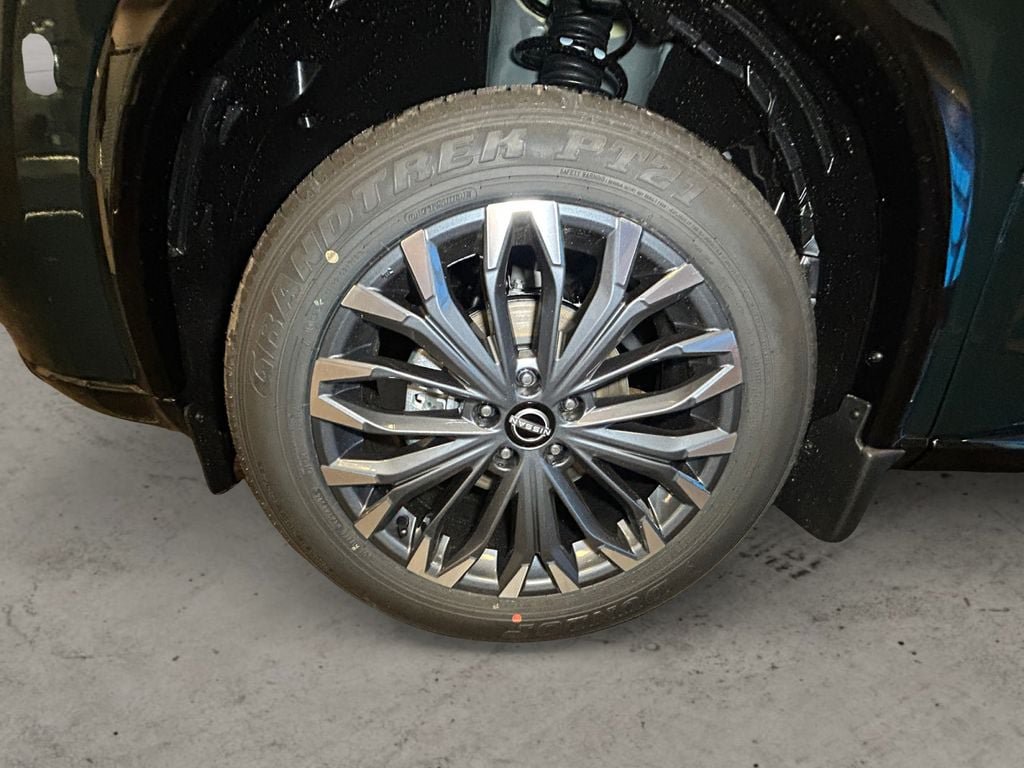 New 2026 Nissan Rogue Platinum AWD/4WD image 14