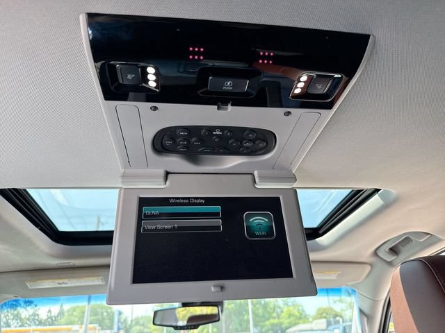 Used 2019 Chevrolet Tahoe Premier w/ Premier Plus Edition AWD/4WD image 28