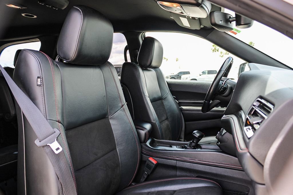 Used 2021 Dodge Durango R/T w/ Blacktop Package AWD/4WD image 17
