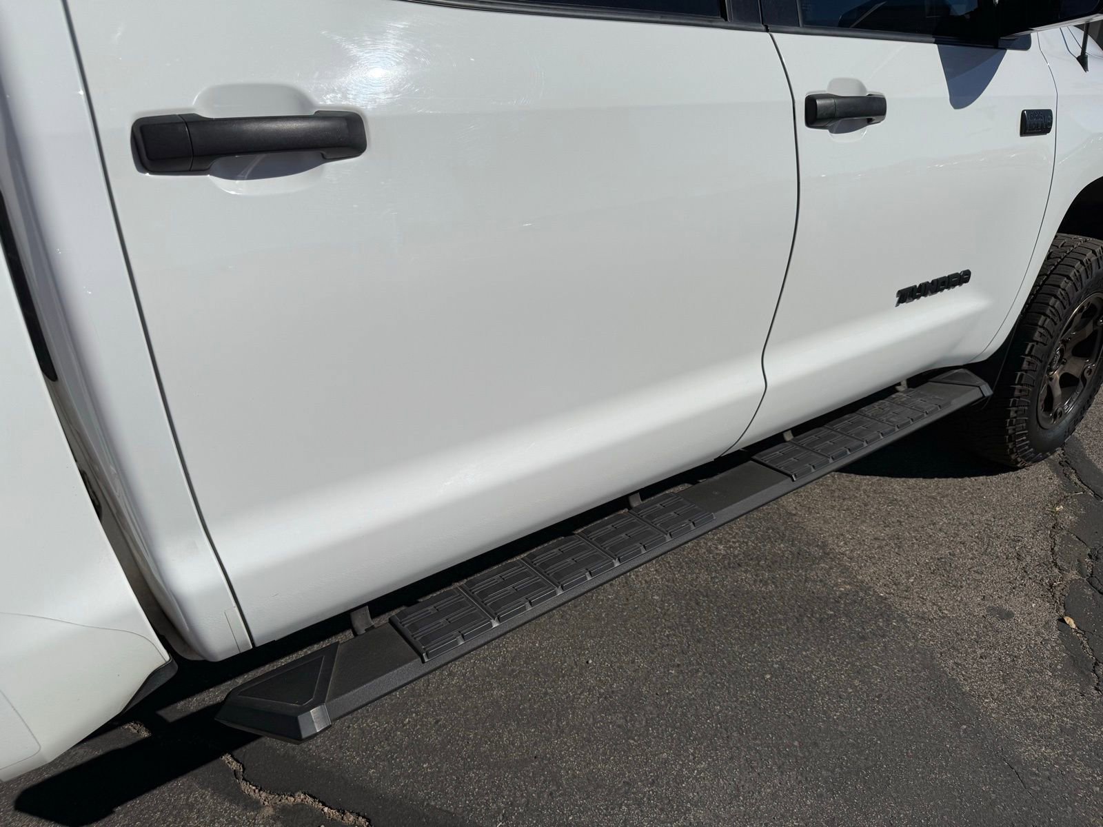 Used 2018 Toyota Tundra SR5 w/ TRD Off Road Package image 5