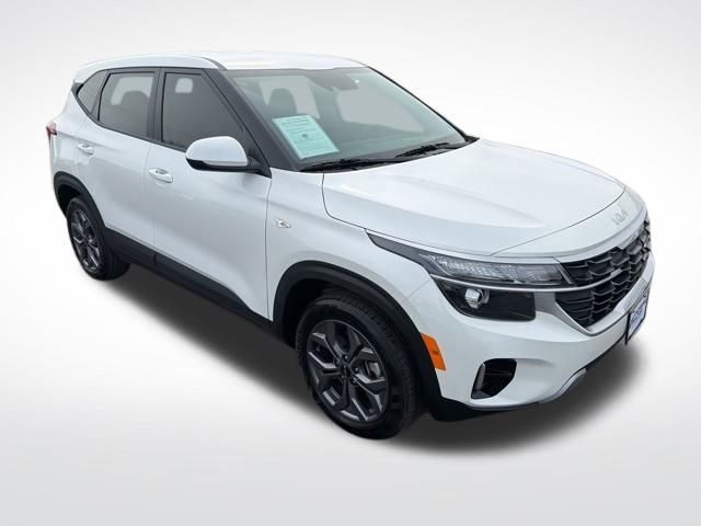 Used 2024 Kia Seltos LX image 9