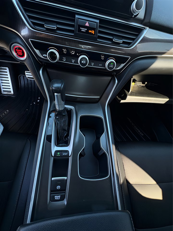 Used 2020 Honda Accord Sport image 16